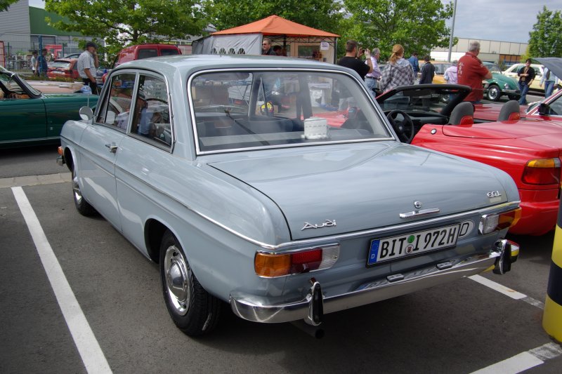 Audi f103 Coupe