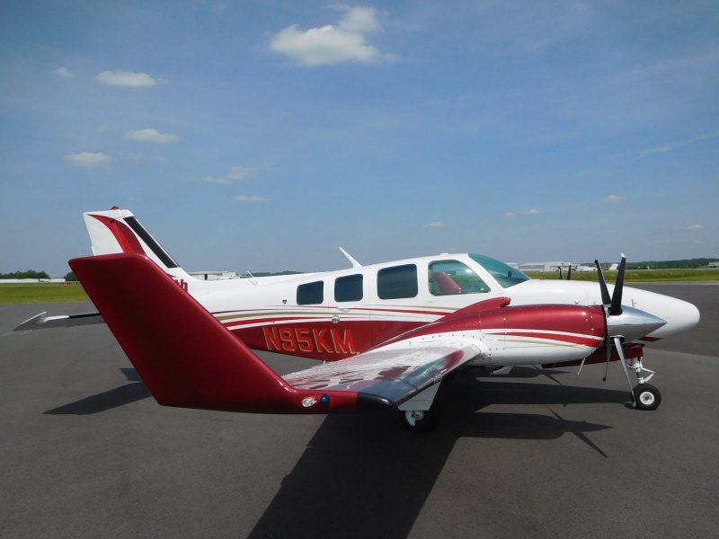 Beechcraft Baron 58