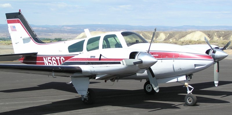 Beechcraft Baron g55