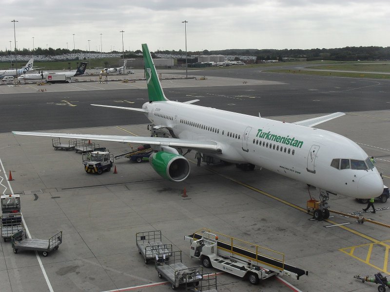 Turkmenistan Airlines самолеты
