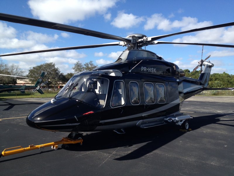 Вертолёт Augusta aw139