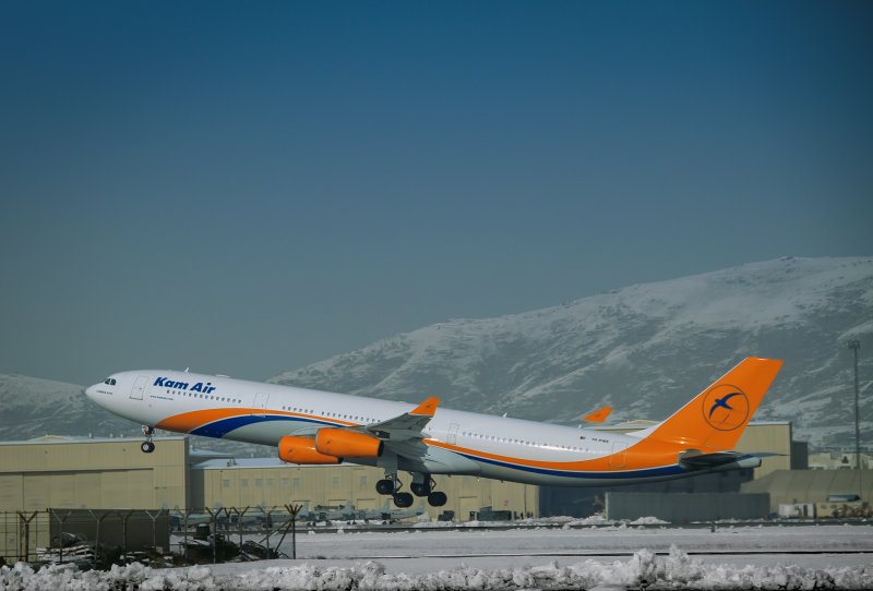 Singapore Airlines a340