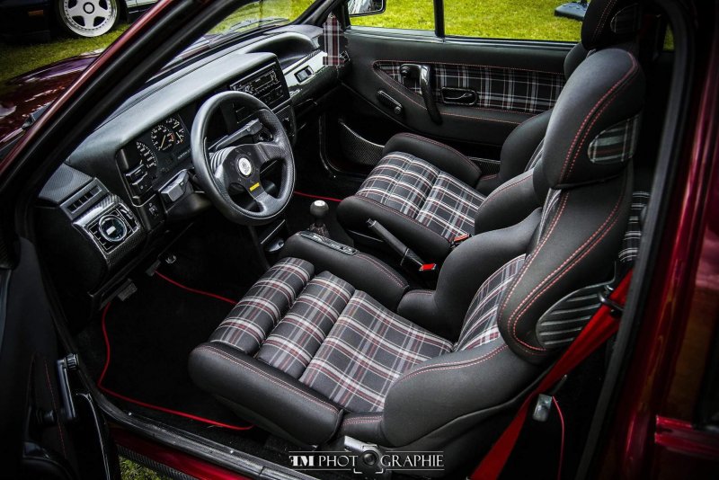 Volkswagen Golf IV салон VAG Sport 2