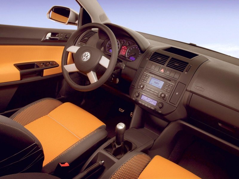 VW Polo 2005 салон