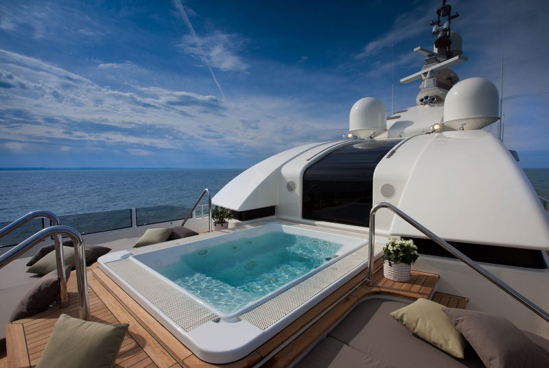 Яхта Epiphany 130m