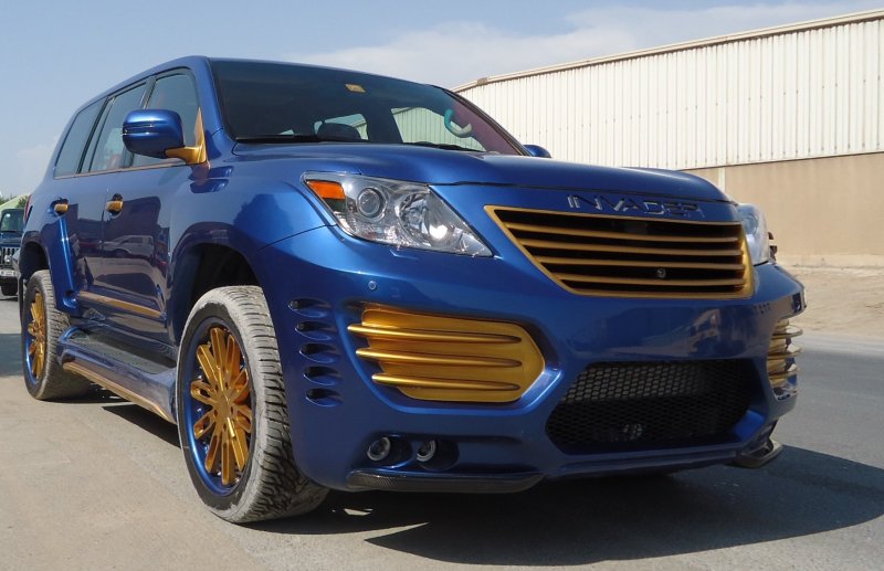 Lexus LX 570 Invader