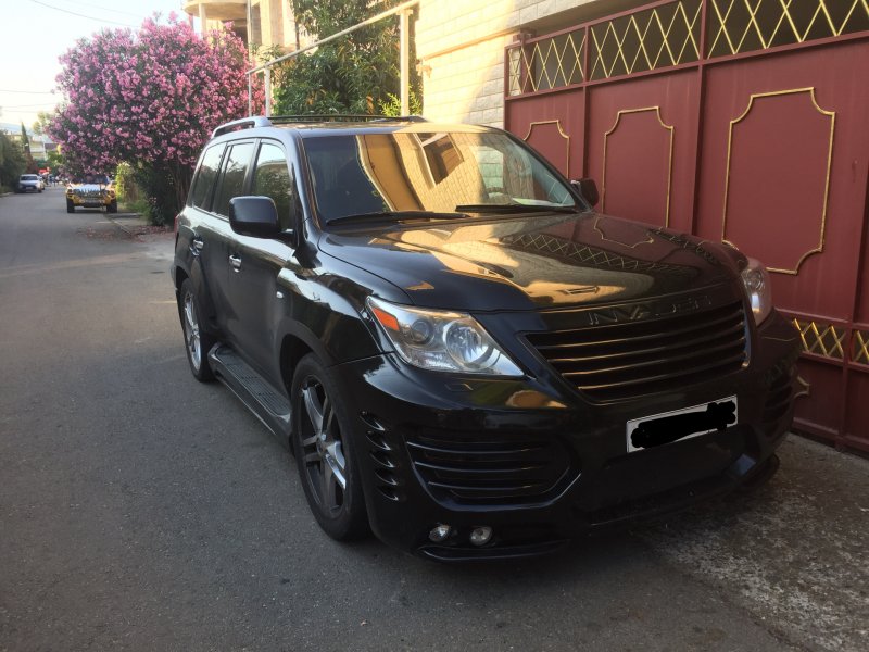 Лексус 570 инвайдер