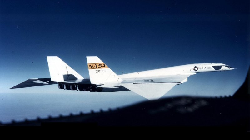 Норт Американ XB-70 («Валькирия»)