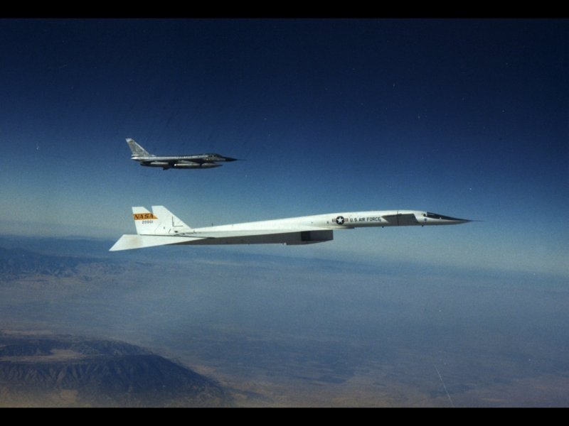Самолет XB-70 Valkyrie
