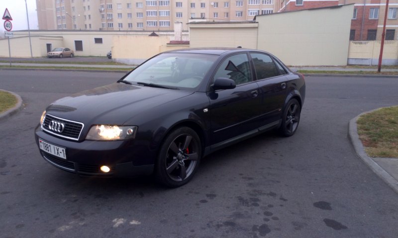 Ауди а4 b6 2001 год