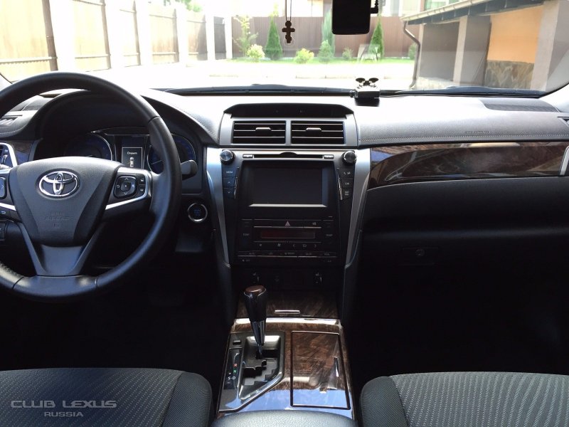 Toyota Camry v50 2.5