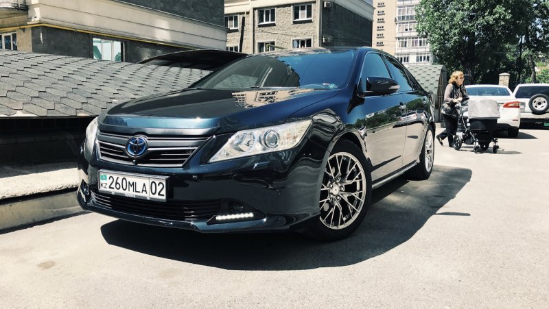 Тойота Камри 50 гибрид