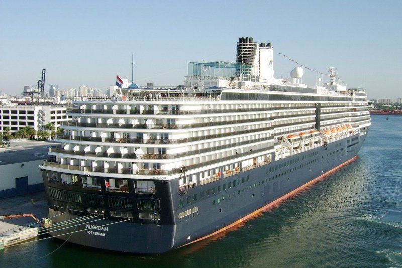 Круизный корабль "Freedom of the Seas