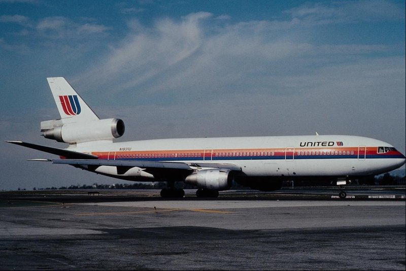 А380 uae133