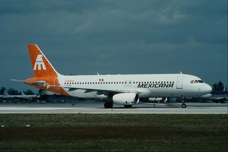 «Us Airlines: Fly with us (us Airlines)».