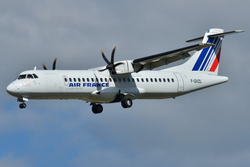 ATR 72 ЮТЭЙР