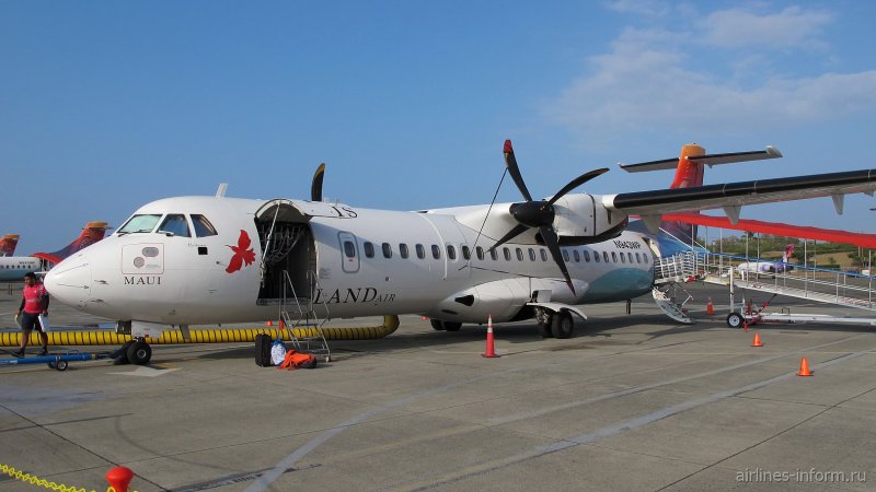 Винтовые самолеты пассажирские ATR-72