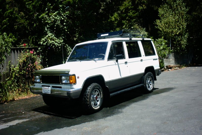 Isuzu Трупер
