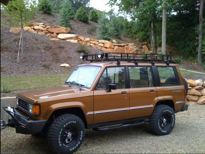 Isuzu Trooper 1988 off Road