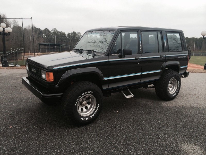 Isuzu Trooper 19890