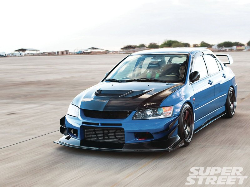 Lancer 9 Evolution White Winter