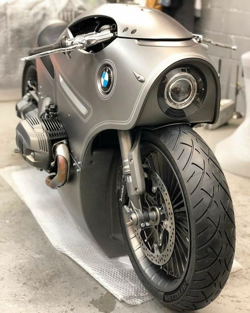 BMW r9t Custom