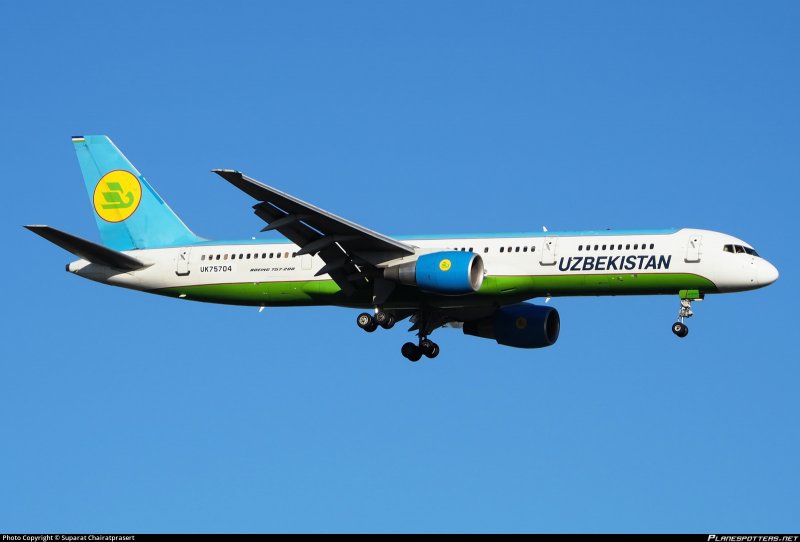 Uzbekistan Airways Boeing uk78706