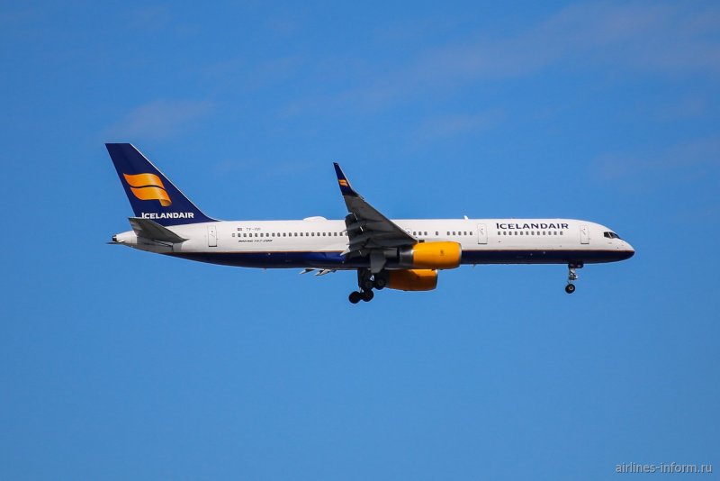 Boeing 757-200 Icelandair
