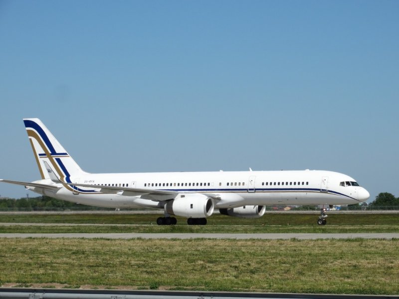 Boeing 757