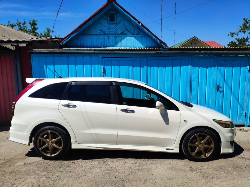 Honda Stream rsz modulo