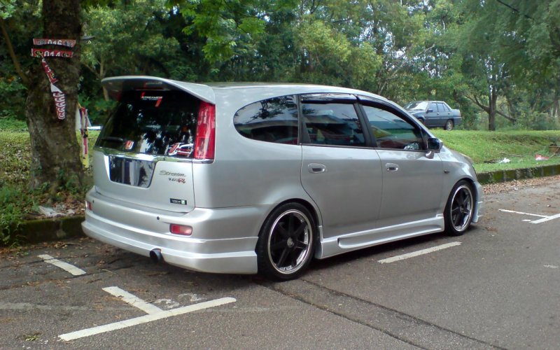 Honda Stream 2001 тюнинг