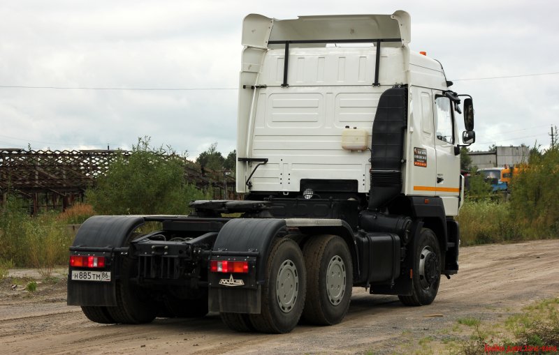 МАЗ 6430с9-520