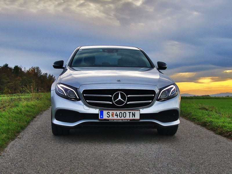 E220 Мерседес 2016