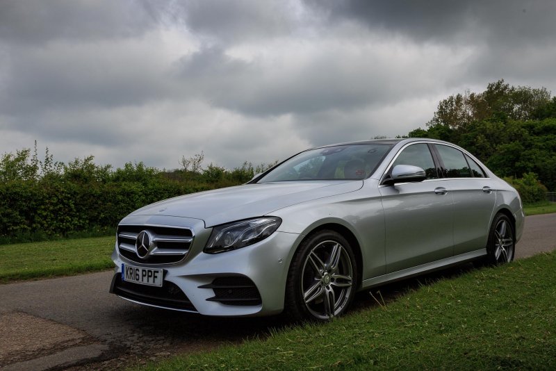 Mercedes Benz e220 1994