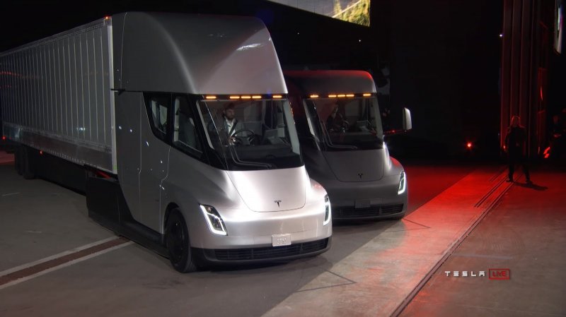 Грузовик Tesla Semi-Truck