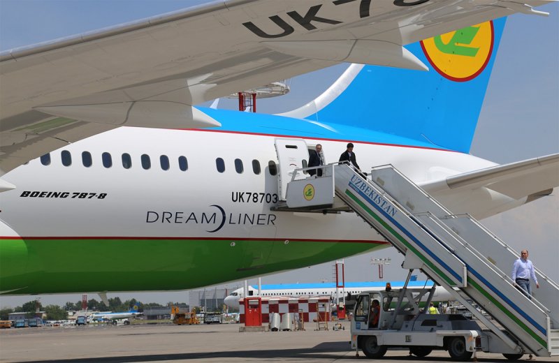 Боинг 787 Узбекистан хаво йуллари
