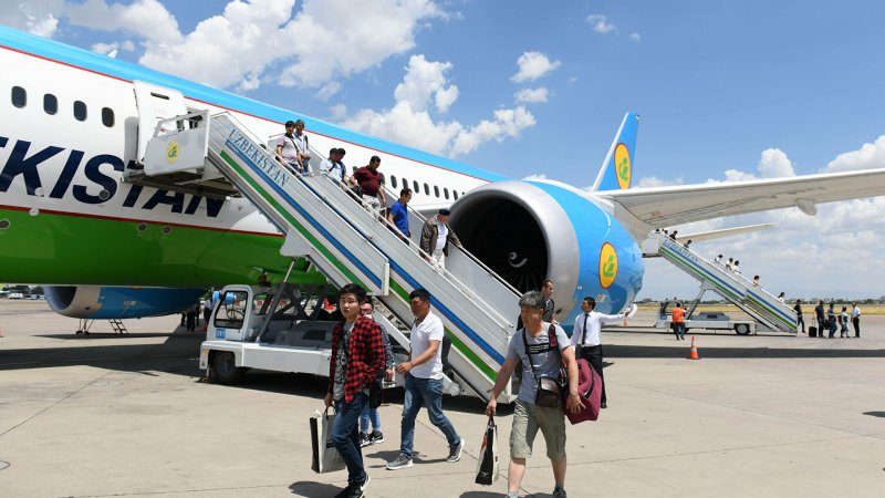Узбекистан Ташкент аэропорт самолеты
