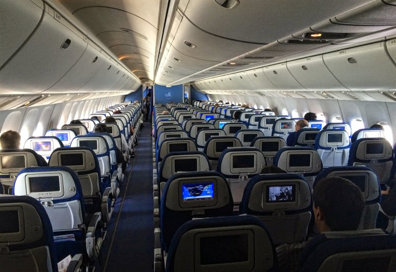 Самолет Боинг 787 салон