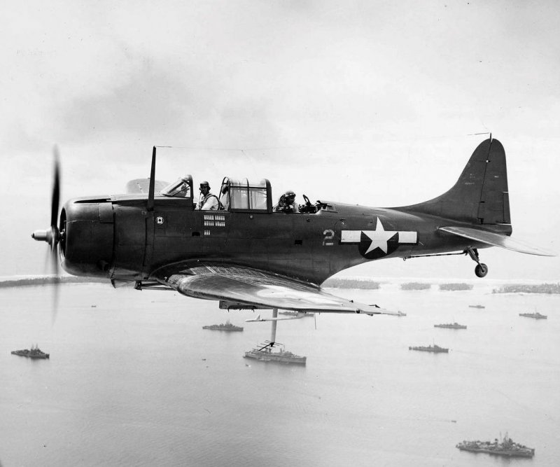 Самолёт SBD Dauntless