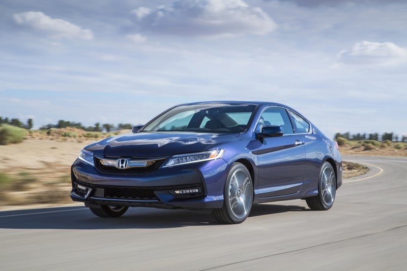 Honda Accord 10 Coupe