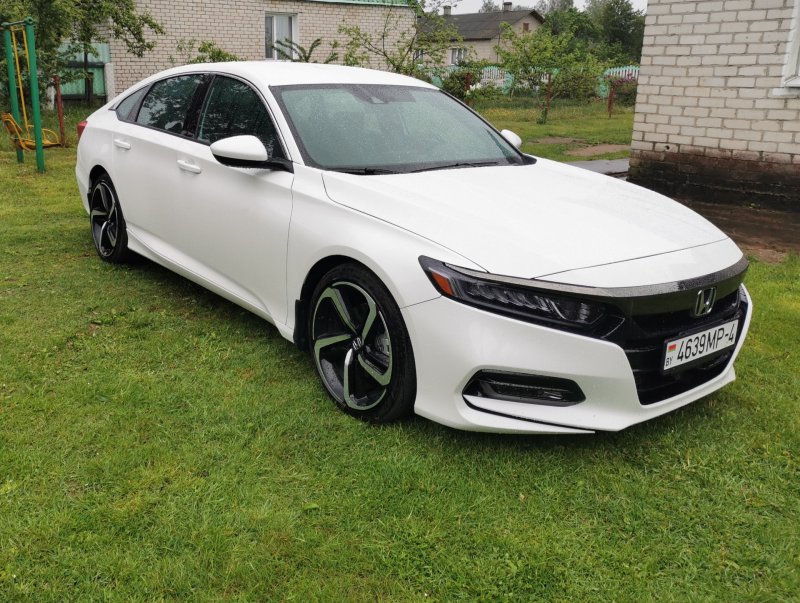Honda Accord 10 поколения