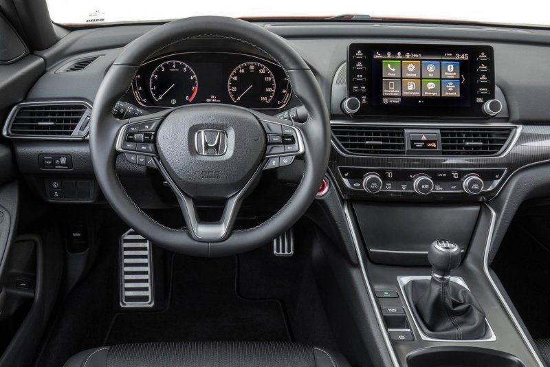 Honda Accord 2018 салон