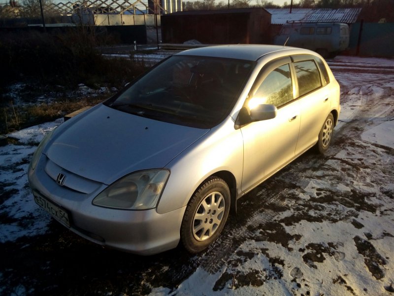 Honda Civic 2002 1.7 автомат
