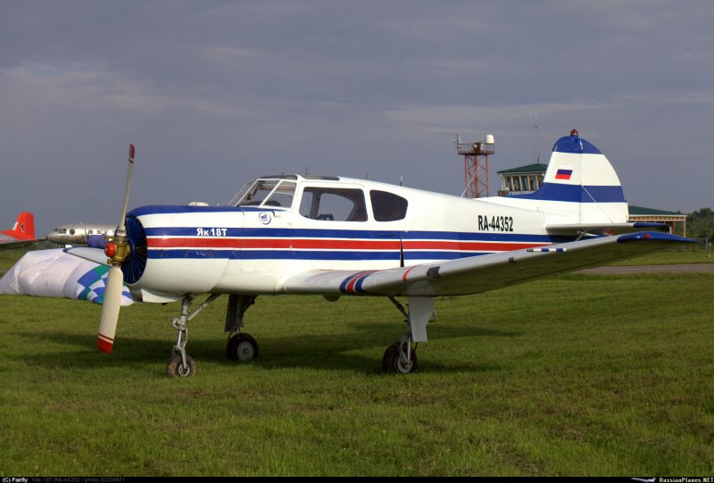 Як-40 в Кольцово