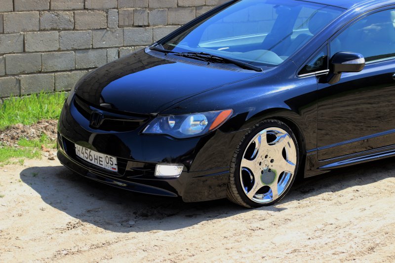Honda Civic 2008 в обвесах