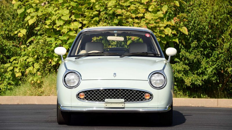 Автомобиль Figaro Impul