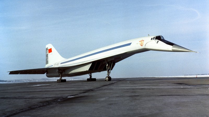 Ту 144