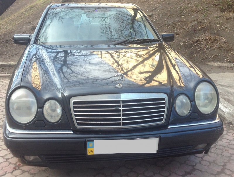 Мерседес w210 1998