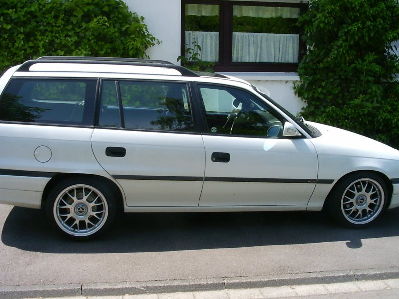 Opel Astra Caravan 1996