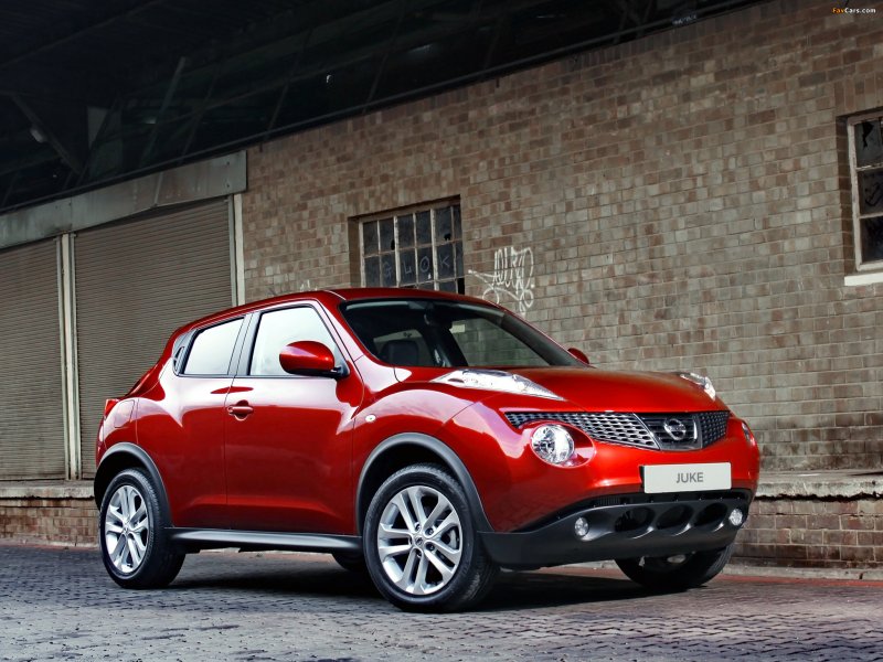 Nissan Juke 2011 красный